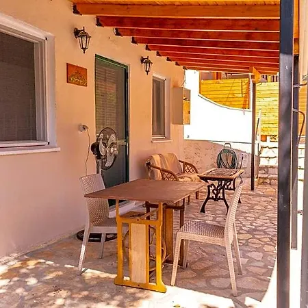 Apagio Hotel 4*