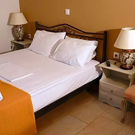 Apagio Hotel 4*