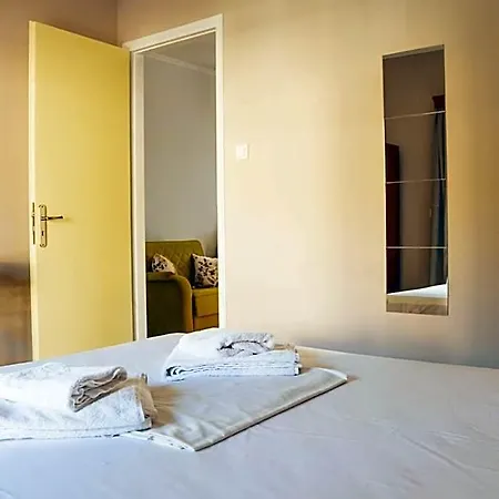 Apagio Hotel 4*